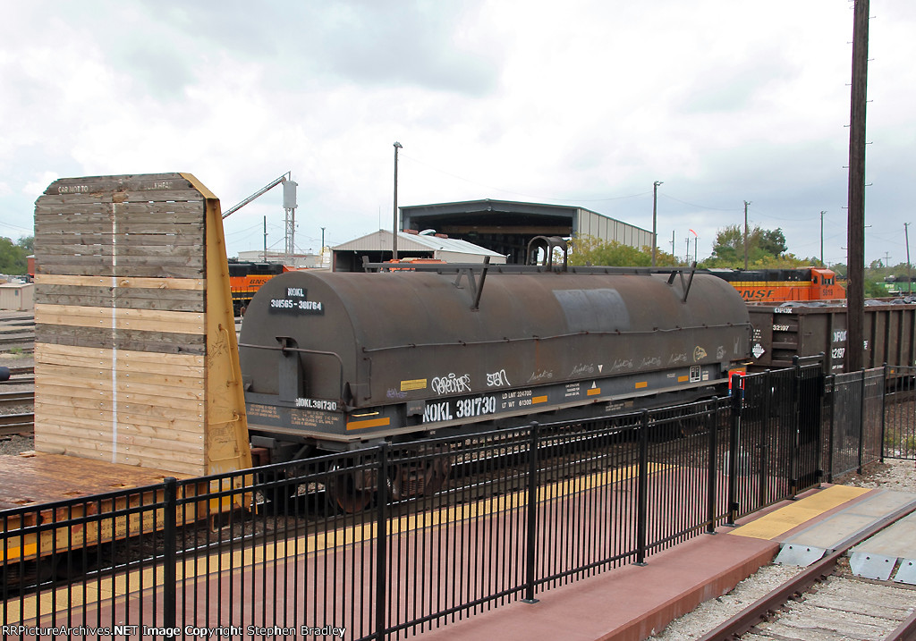 Mixed freight